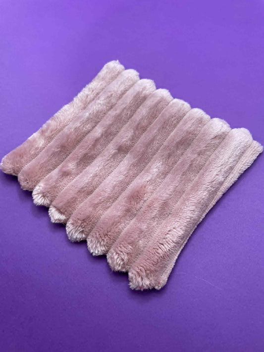 Carré crispy jouet pour chat Sakura Ocaria et Compagnie