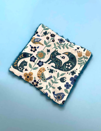 Carré Crispy jouet pour chat à la valérianne Ballade en Forêt