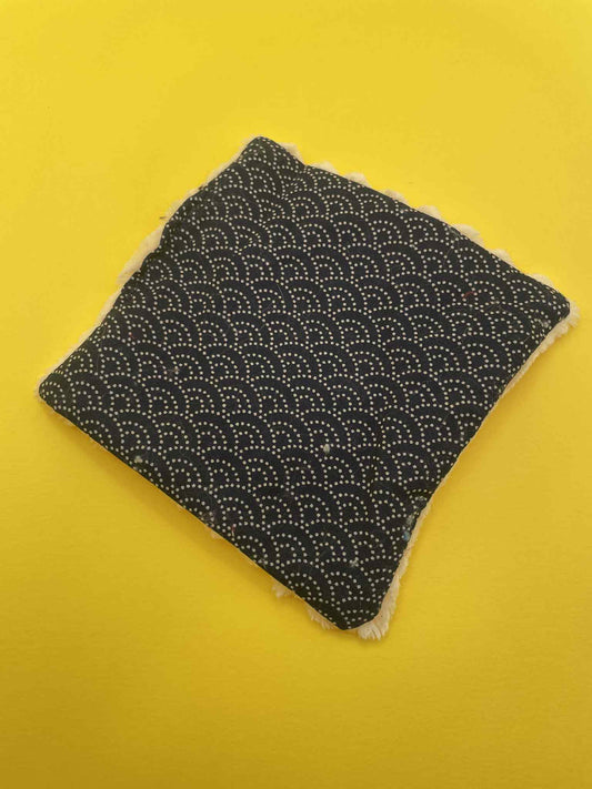 Carré Crispy jouet pour chat à la valérianne Japon Bleu